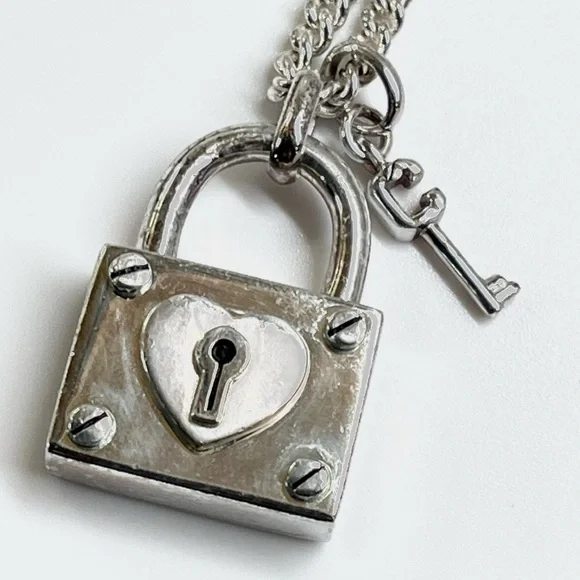 Coach Padlock Necklace in 925 Sterling Silver EUC - Picture 4 of 7